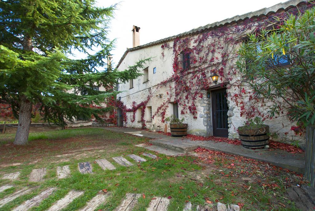 Masia Olivera Sant Pau d'Ordal Exterior foto